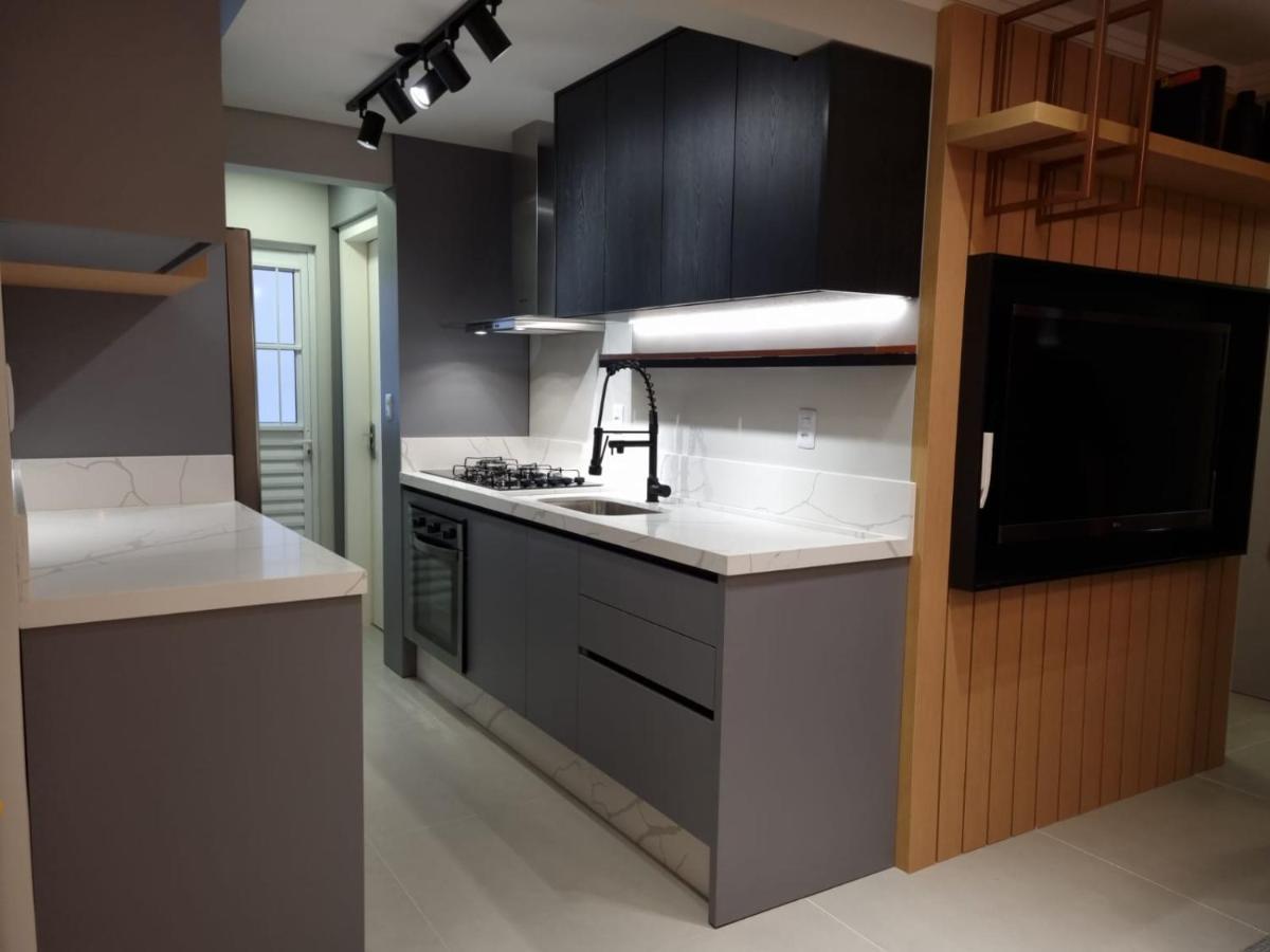 Apartamento Aconchegante E Moderno No Centro De Balneário Camboriú Екстериор снимка