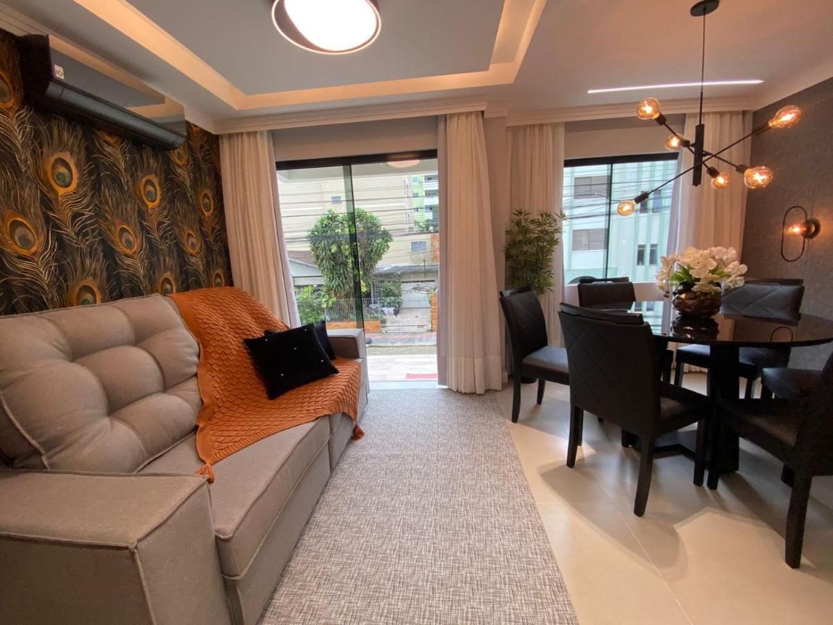 Apartamento Aconchegante E Moderno No Centro De Balneário Camboriú Екстериор снимка